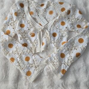 Moon & Madison Daisy Crochet Tie Front Cropped Cardigan NWT Medium